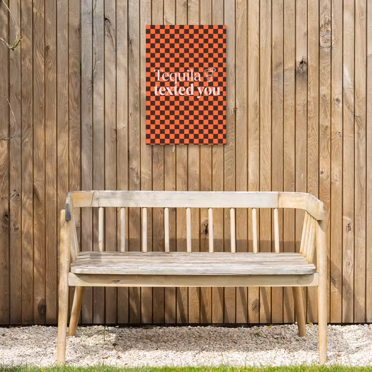 Tequila texted you - Glas - Vierkanten - Oranje Tuinposter op houten frame 2 cm dik klein -sfeer4