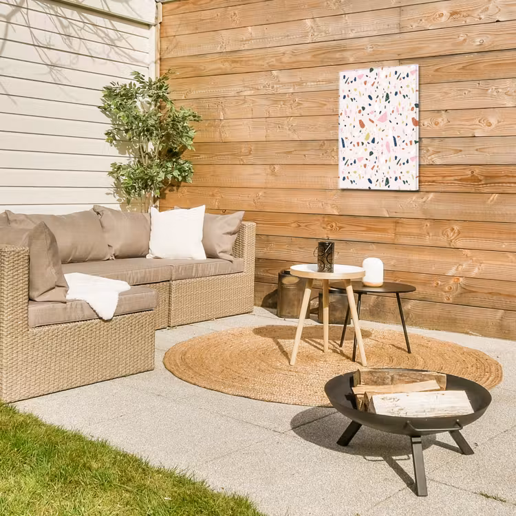 Terrazzo - Patroon - Kleurrijk Tuinposter op houten frame 2 cm dik klein 841 -sfeer2