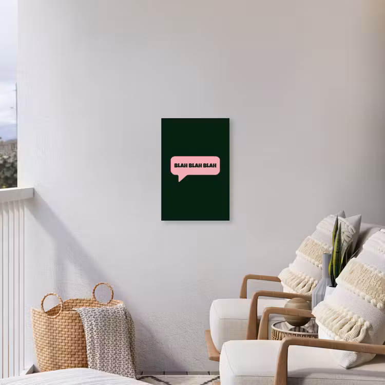 Tekstwolk - BLAH BLAH BLAH - Roze Tuinposter op houten frame 2 cm dik klein -sfeer1
