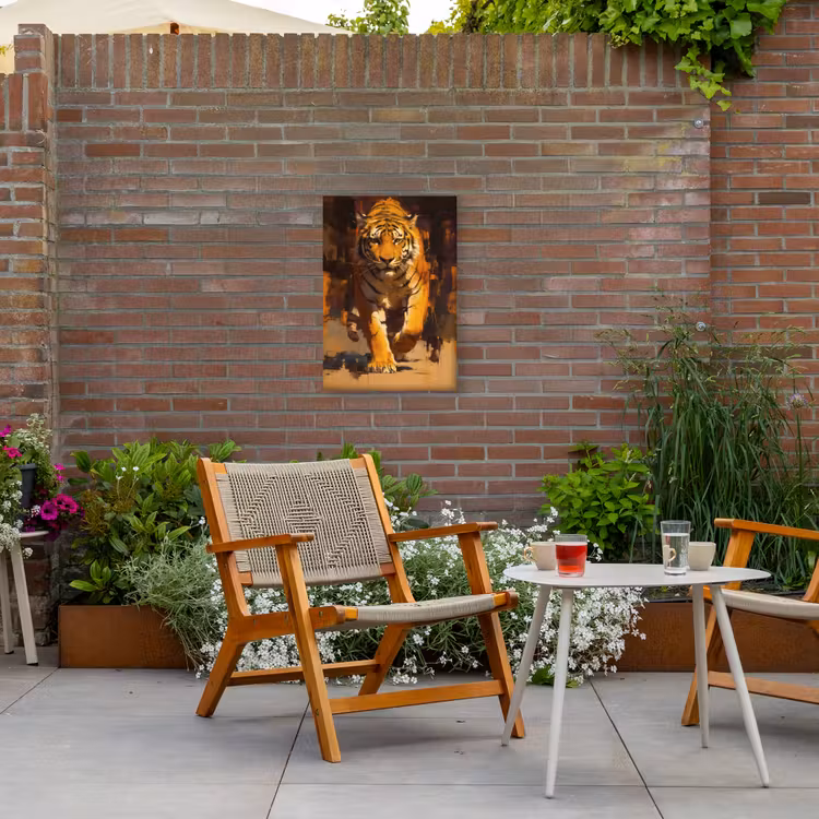 Tijger - Geschilderd - Oranje - Penseelstreken Tuinposter op houten frame 2 cm dik klein -sfeer3
