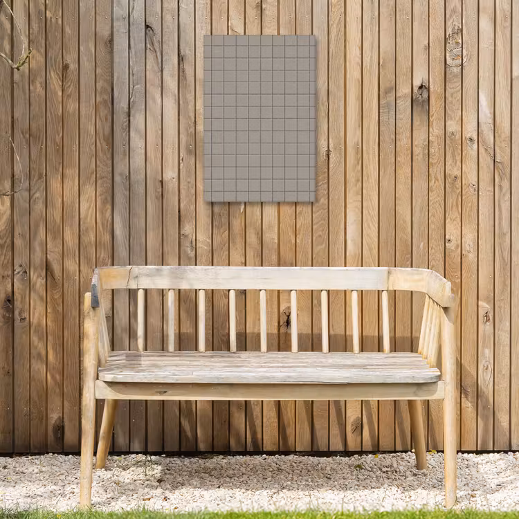 Tegel - Patroon Kiezel - Grijs Tuinposter op houten frame 2 cm dik klein 841 -sfeer4