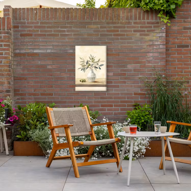 Vaas - Keramiek - Olijftakken Tuinposter op houten frame 2 cm dik klein -sfeer3