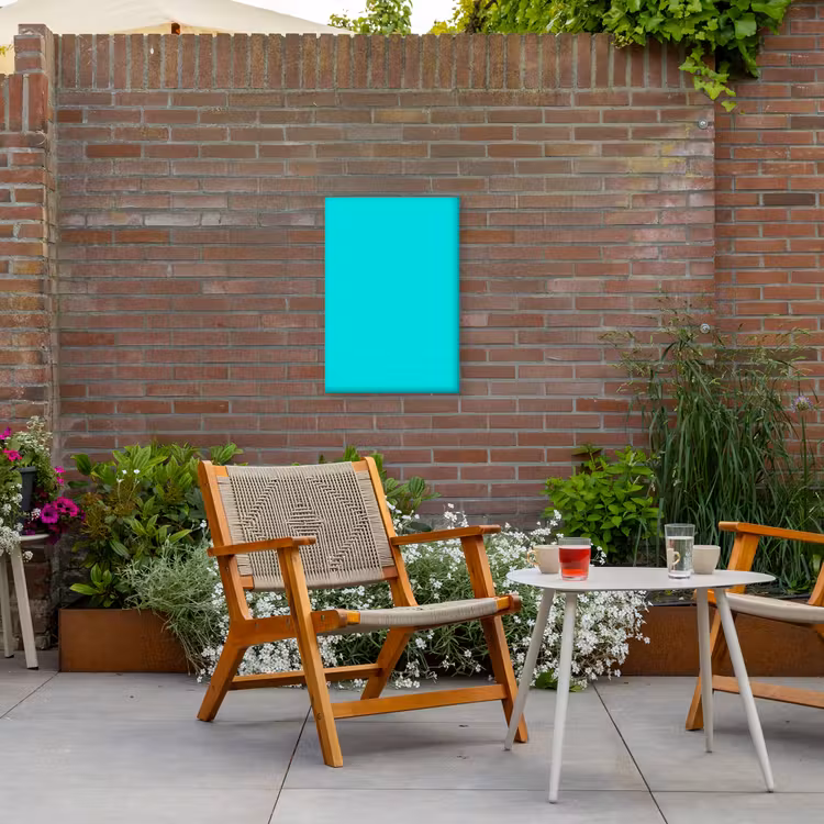 Vivid - Aquamarine - Turkoois Tuinposter op houten frame 2 cm dik klein 841 -sfeer3
