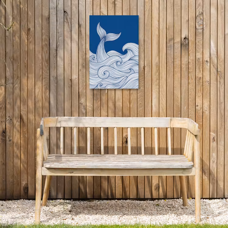 Walvis - Staart - Golven - Lijntekening - Blauw Tuinposter op houten frame 2 cm dik klein -sfeer4