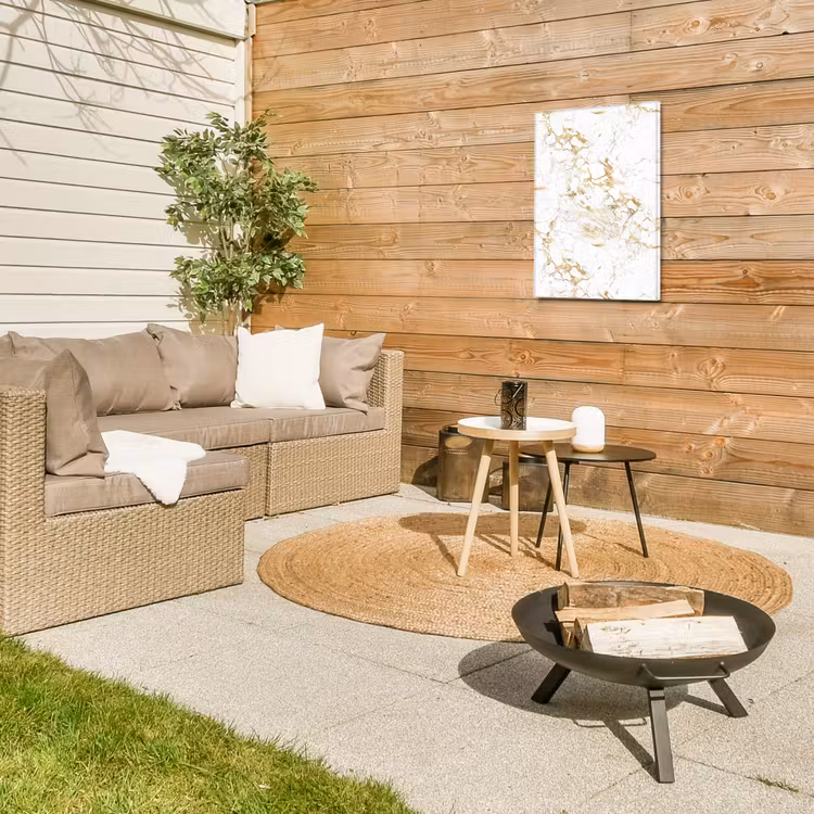 Wit - Marmer - Luxe - Goud Tuinposter op houten frame 2 cm dik klein 841 -sfeer2