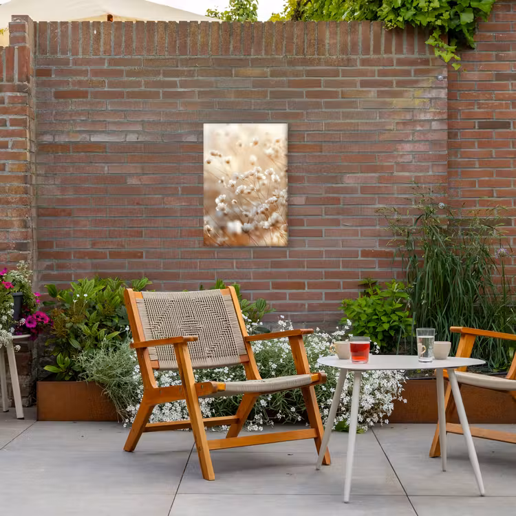 Wilde - Bloemen - Wit Tuinposter op houten frame 2 cm dik klein -sfeer3