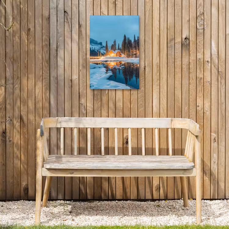 Winterlandschap - Natuur - Huis - Bergen - Sneeuw Tuinposter op houten frame 2 cm dik klein -sfeer4