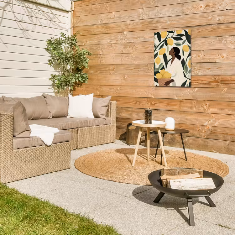 Vrouw - Mand - Citroenen - Bladeren Tuinposter op houten frame 2 cm dik klein -sfeer2