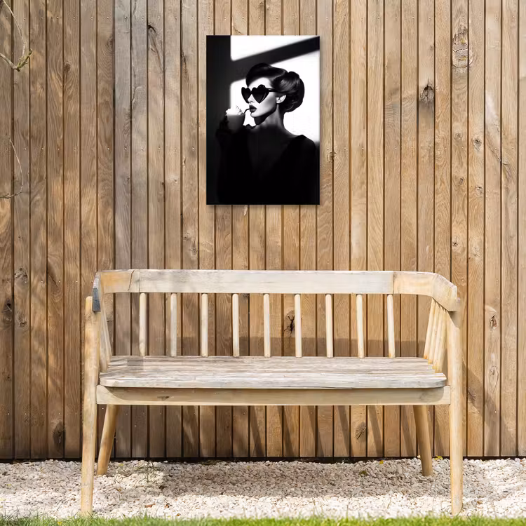 Vrouw - Zwart - Hart Tuinposter op houten frame 2 cm dik klein -sfeer4