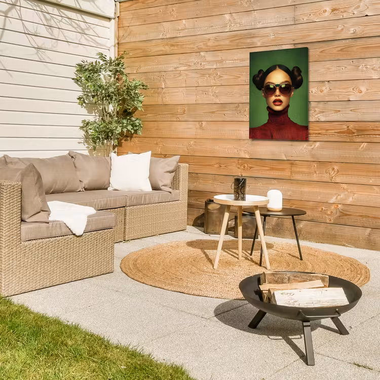 Vrouw - Groen - Bril - Aesthetic - Modern Tuinposter op houten frame 2 cm dik klein -sfeer2