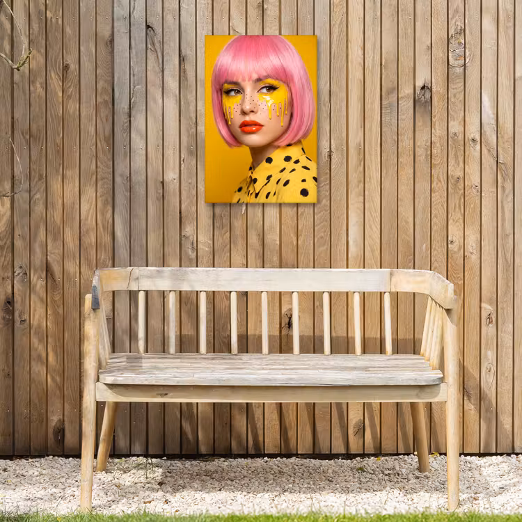 Vrouw - Portret - Abstract - Kleurrijk - Geel Tuinposter op houten frame 2 cm dik klein -sfeer4
