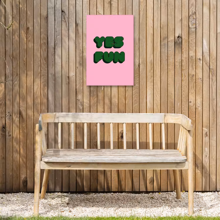 Yes fun - Groen - Roze Tuinposter op houten frame 2 cm dik klein -sfeer4