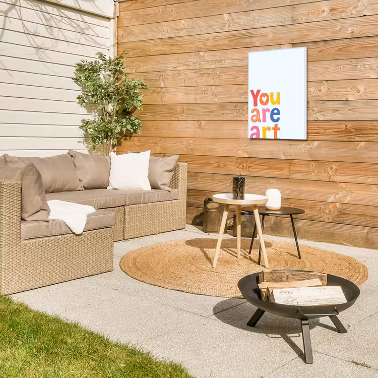 You are art - Kleurrijk - Grafisch Tuinposter op houten frame 2 cm dik klein -sfeer2