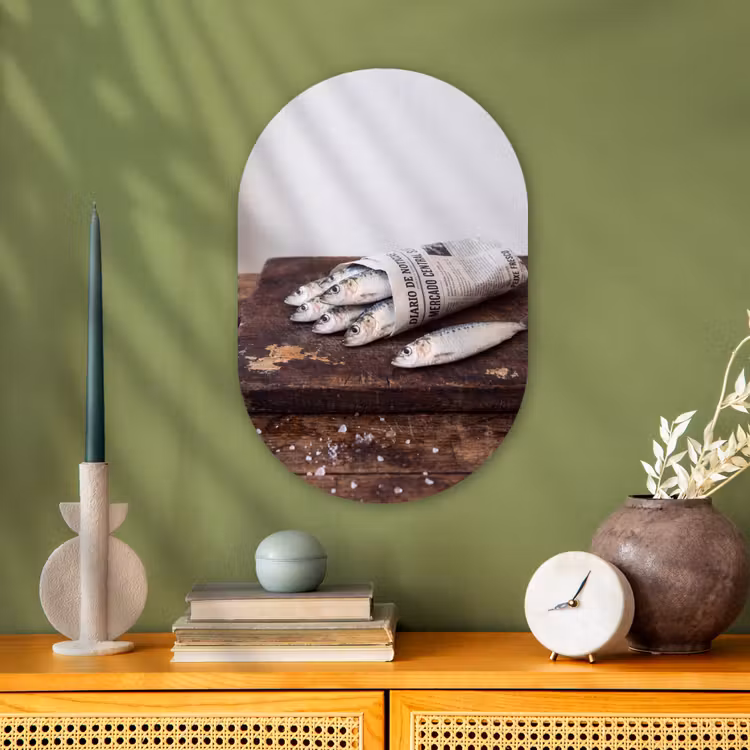 Oval - Plastic - Little Sardine - newspaper - cutting board - Sardientje - krant - snijplank Wandcirkel Ovaal Forex klein