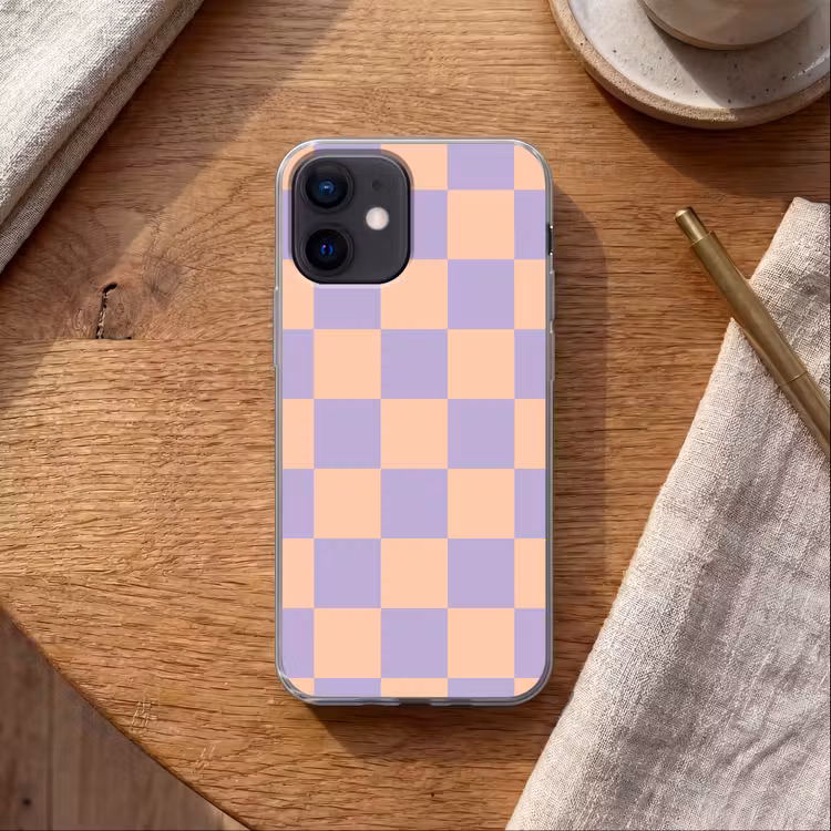 Schaakbord patroon - Paars - Roze - Blokjes Telefoonhoesje iPhone 12 Mini klein -sfeer1