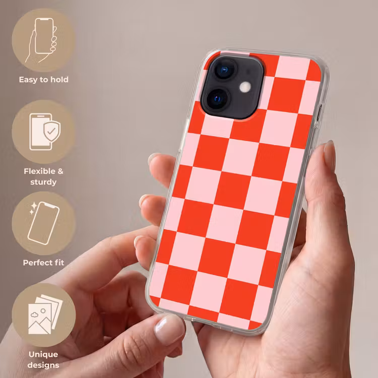 Schaakbord patroon - Rood - Roze - Blokjes Telefoonhoesje iPhone 12 Mini klein -sfeer3_EN