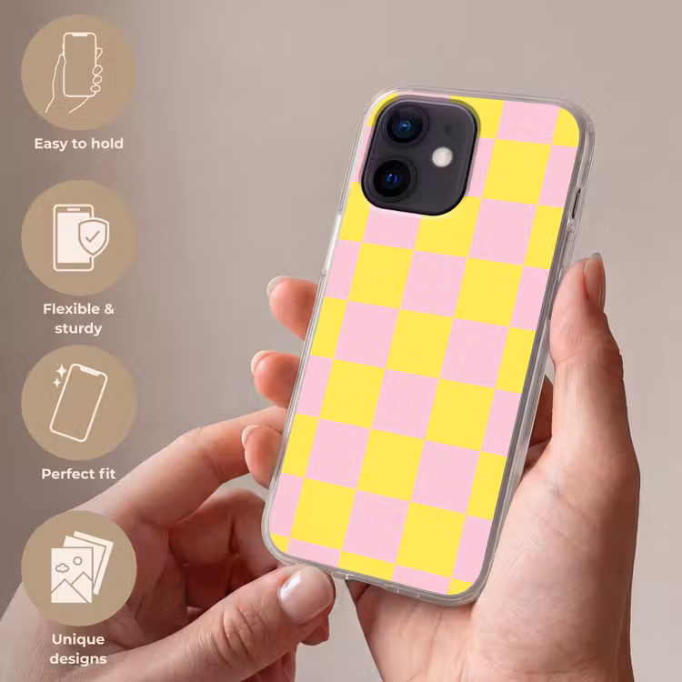 Schaakbord patroon - Geel - Roze - Blokjes Telefoonhoesje iPhone 12 Mini klein -sfeer3_EN