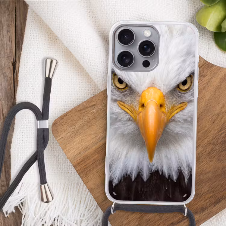 Amerikaans - Zeearend - Portret - Geel Hoesje iPhone 16 Pro Max met koord klein -sfeer4