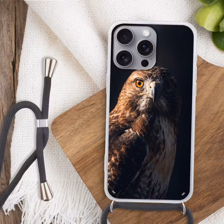Roofvogel - Buizerd - Bruin Hoesje iPhone 16 Pro Max met koord klein -sfeer4