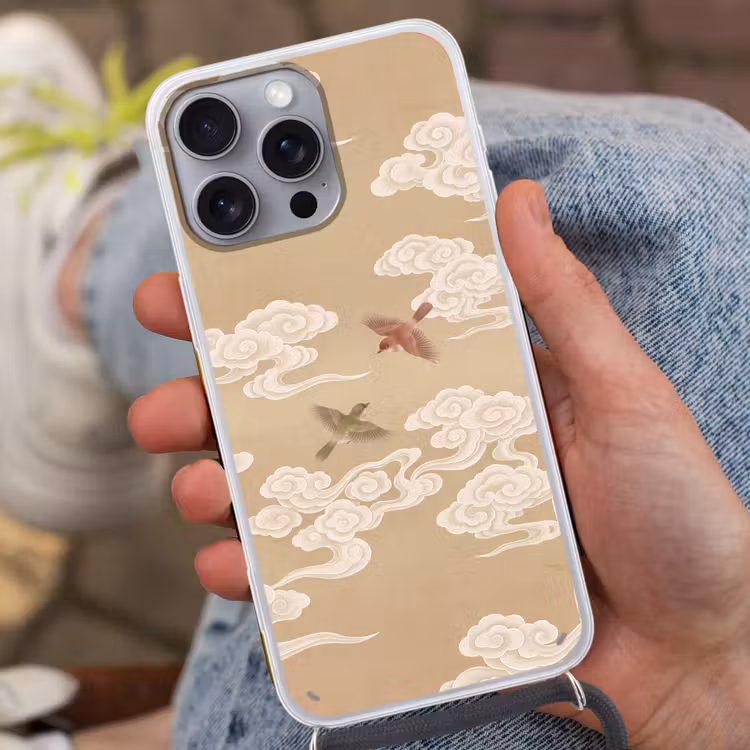 Vogels - Vliegen - Beige Hoesje iPhone 16 Pro Max met koord klein -sfeer3