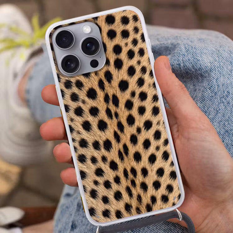 Vacht - Jachtluipaard - Zwart - Wit Hoesje iPhone 16 Pro Max met koord klein -sfeer3