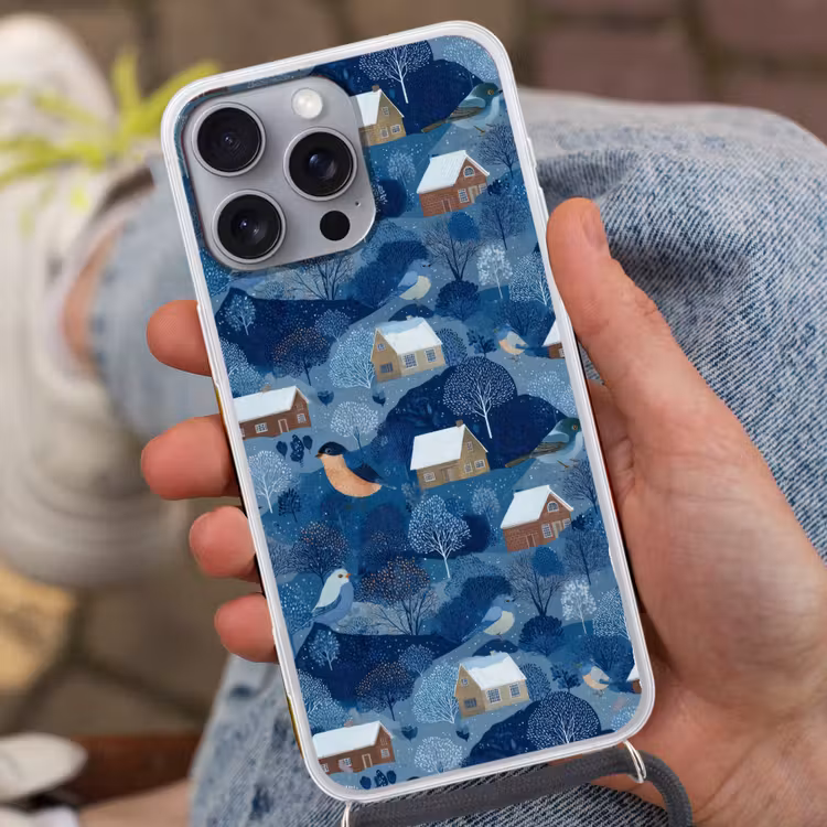 Huisjes - Vogels - Sneeuw - Winter - Blauw Hoesje iPhone 16 Pro Max met koord klein 804 -sfeer3