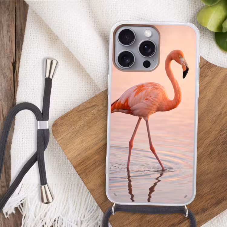 Flamingo - Water - Roze Hoesje iPhone 16 Pro Max met koord klein -sfeer4