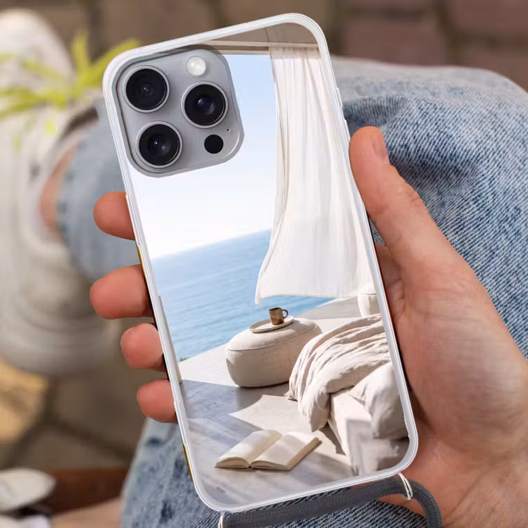 Interieur - Zeezicht - Modern - Rust - Beige Hoesje iPhone 16 Pro Max met koord klein -sfeer3