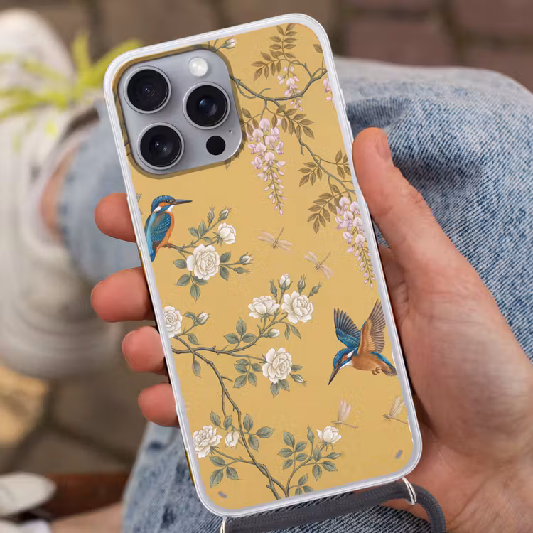 IJsvogels - Bloesem - Geel Hoesje iPhone 16 Pro Max met koord klein -sfeer3