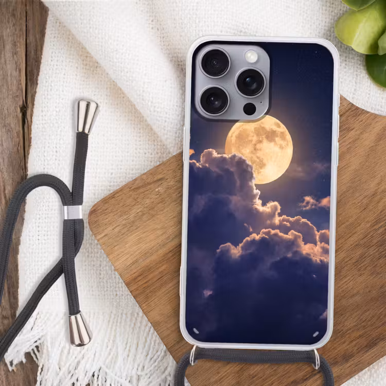 Maan - Wolken - Nacht - Oranje Hoesje iPhone 16 Pro Max met koord klein -sfeer4