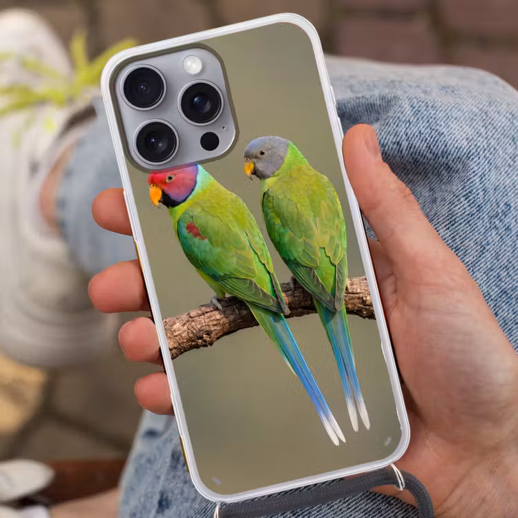 Papagaai - Tak - Natuur - Kleurrijk Hoesje iPhone 16 Pro Max met koord klein -sfeer3