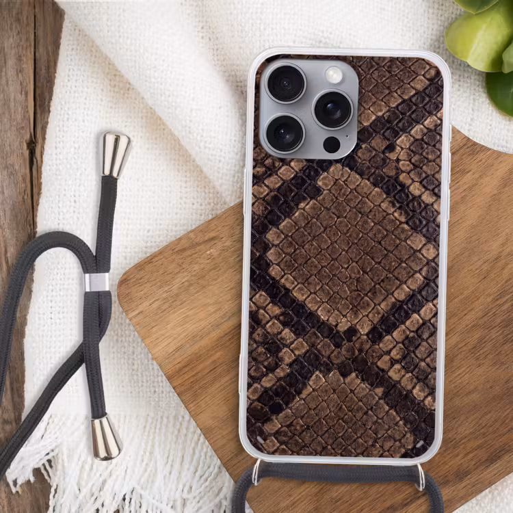Python - Schubben - Brons Hoesje iPhone 16 Pro Max met koord klein -sfeer4