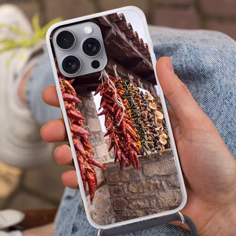 Phone case crossbody - Red Peppers - Food - Rode pepers - Eten Hoesje iPhone 16 Pro Max met koord klein