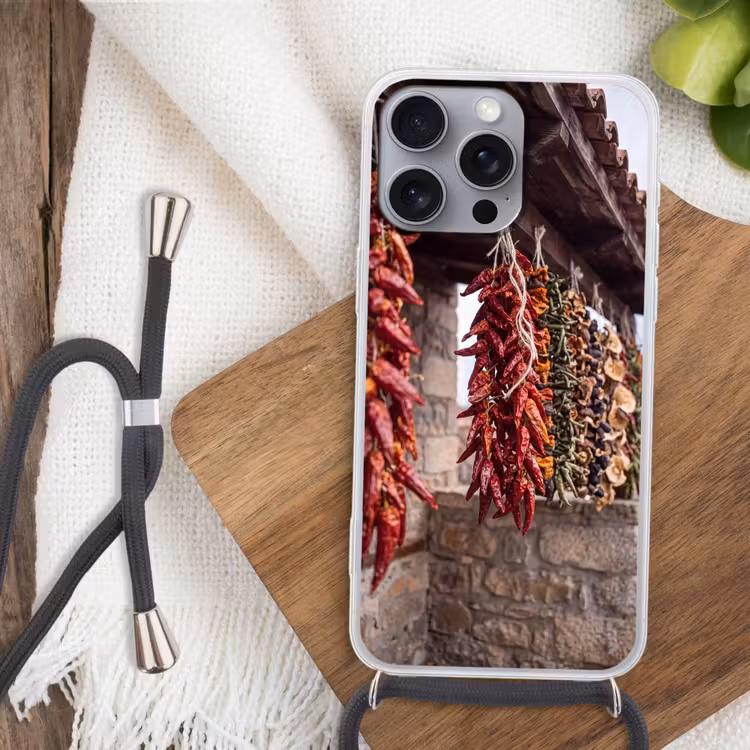 Phone case crossbody - Red Peppers - Food - Rode pepers - Eten Hoesje iPhone 16 Pro Max met koord klein