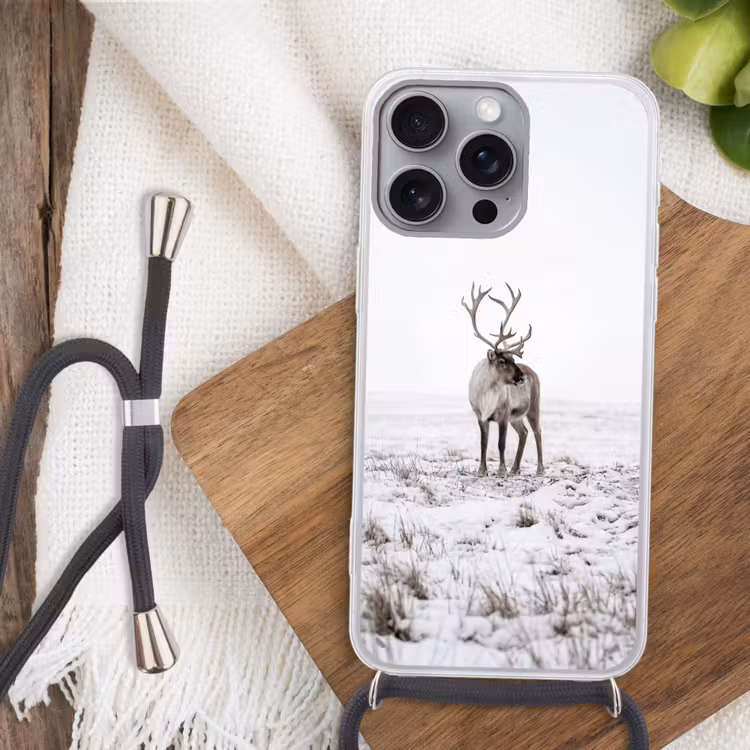 Rendier - Gewei - Sneeuw - Winter Hoesje iPhone 16 Pro Max met koord klein -sfeer4