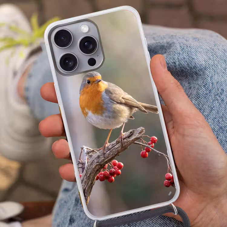 Roodborst - Tak - Bessen - Natuur Hoesje iPhone 16 Pro Max met koord klein -sfeer3