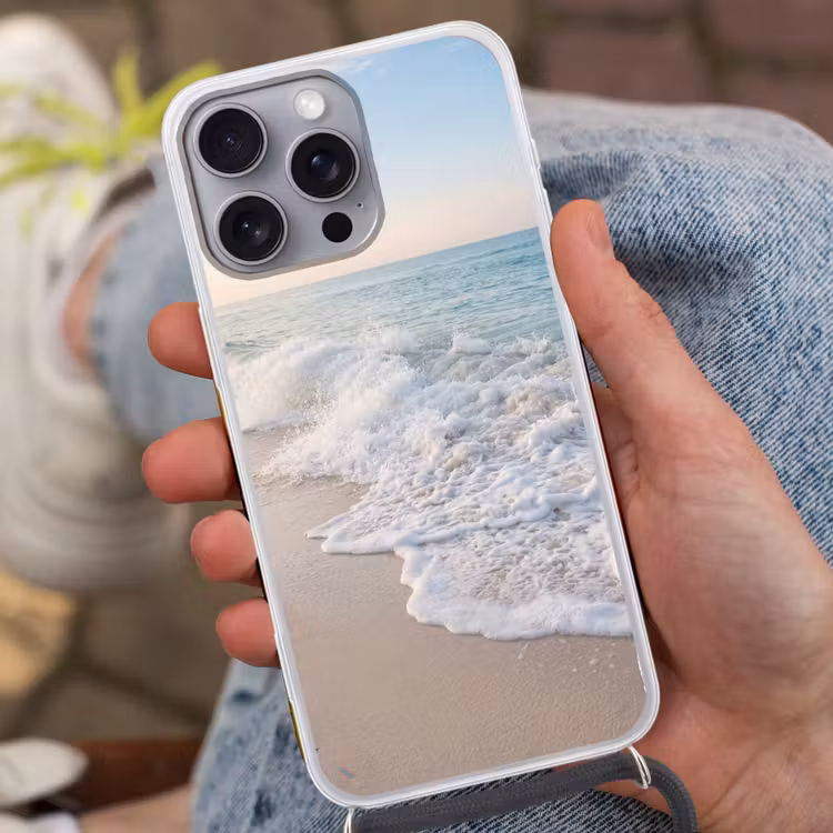 Zee - Golven - Strand - Natuur - Wit Hoesje iPhone 16 Pro Max met koord klein -sfeer3