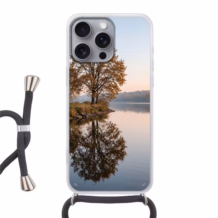 Bomen - Reflectie - Water - Zonsopgang - Serene Hoesje iPhone 16 Pro Max met koord klein -3d