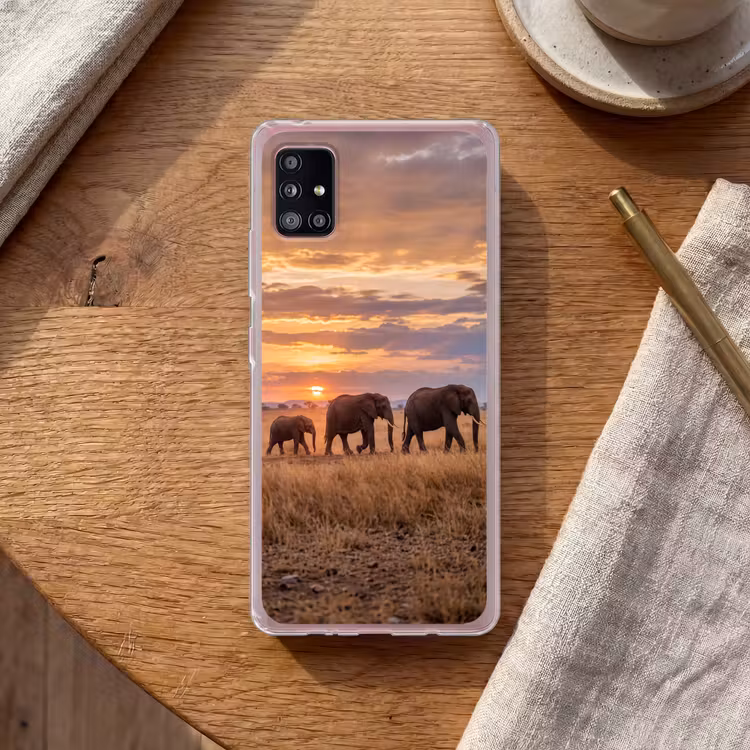 Olifanten - Savanne - Zonsondergang - Afrika - Warm Telefoonhoesje Samsung Galaxy A51 5G klein -sfeer1
