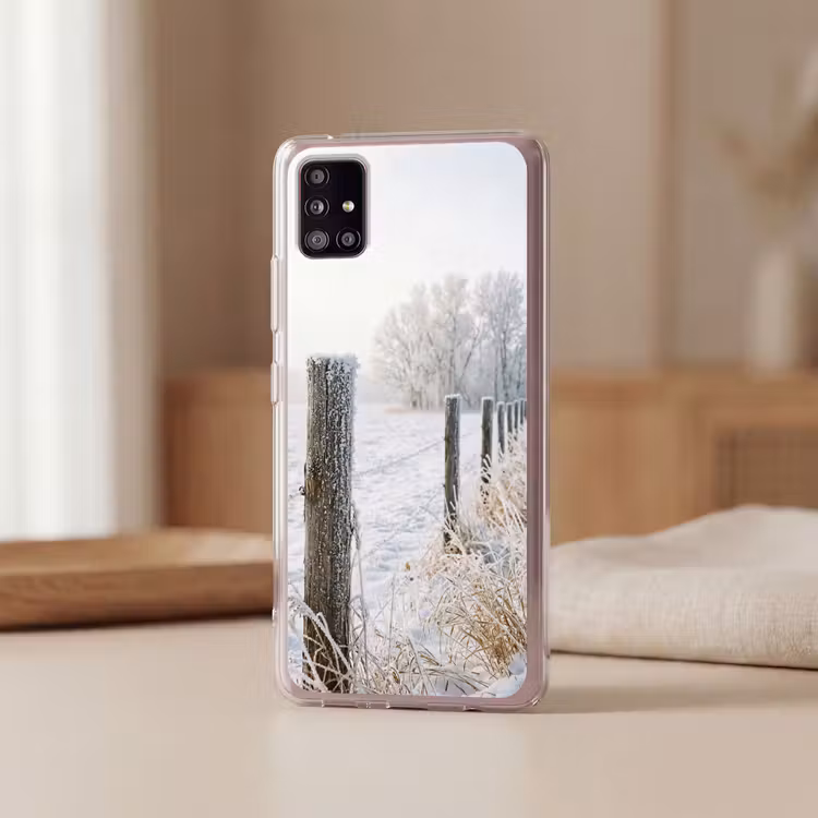Hek - Sneeuw - Mist - Platteland - Nostalgisch Telefoonhoesje Samsung Galaxy A51 5G klein -sfeer2