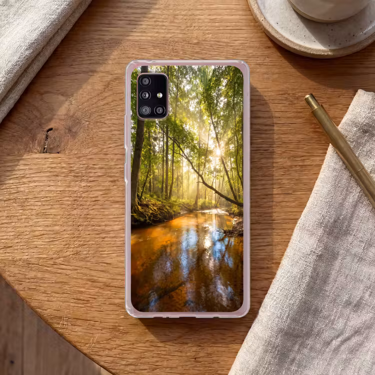 Bos - Beek - Zonlicht - Natuur - Groen Telefoonhoesje Samsung Galaxy A51 5G klein -sfeer1