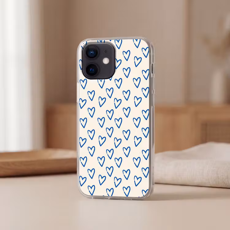 Hartjes patroon - Blauw - Beige - Liefde Telefoonhoesje iPhone 12 Mini klein -sfeer2