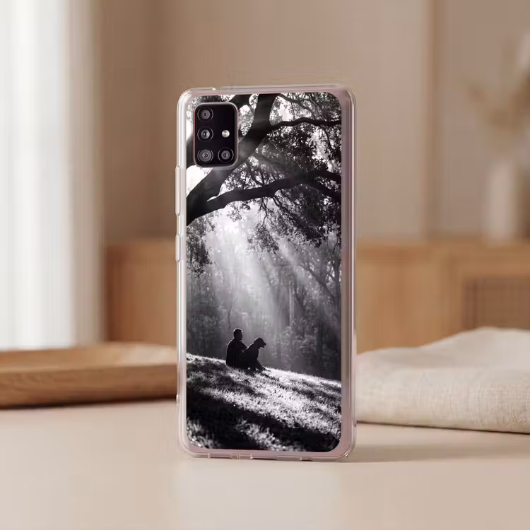 Mens - Hond - Natuur - Zwart-wit - Silhouet Telefoonhoesje Samsung Galaxy A51 5G klein -sfeer2