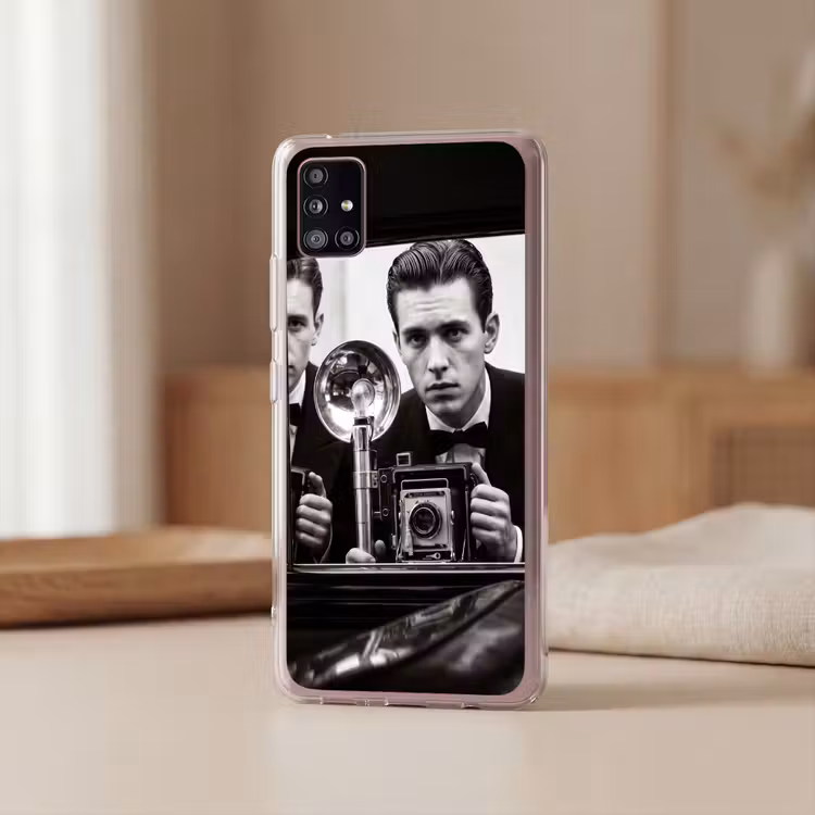 Fotograaf - Camera - Vintage - Journalistiek - Zwart-wit Telefoonhoesje Samsung Galaxy A51 5G klein -sfeer2