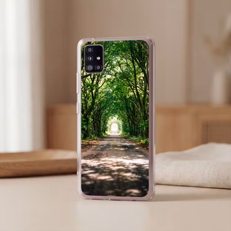 Weg - Bomen - Natuur - Groen Telefoonhoesje Samsung Galaxy A51 5G klein -sfeer2