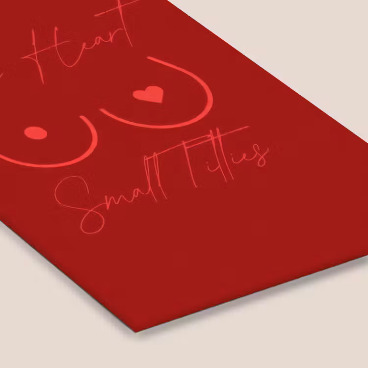big heart small titties - Hart - Rood fotolijst zwart zonder passe partout klein -zsfeer6