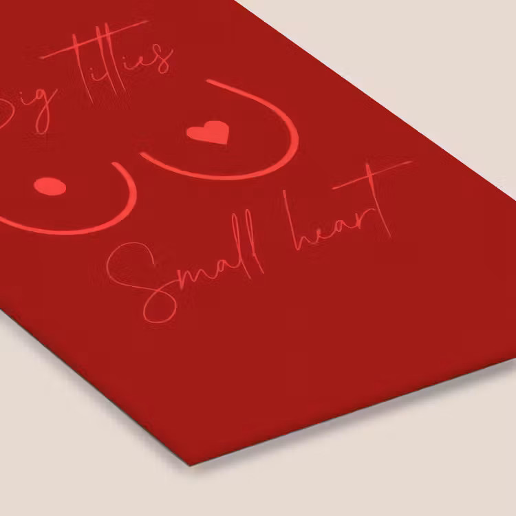Big titties small heart - Rood - Hart fotolijst zwart zonder passe partout klein -zsfeer6