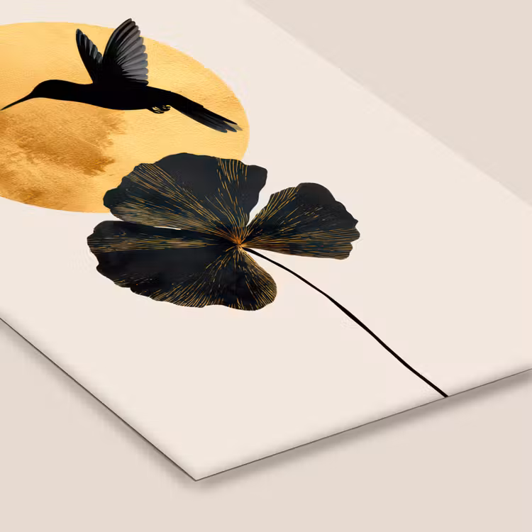 Zwarte kolibrie - Bloem - Gouden cirkel fotolijst zwart zonder passe partout klein -zsfeer6