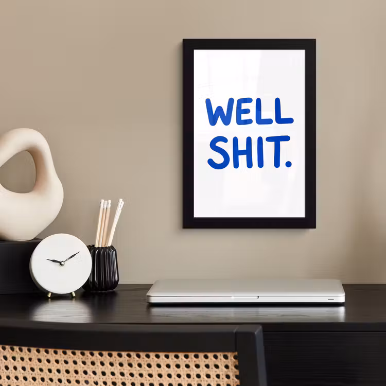Blauw - Quote - Wit fotolijst zwart zonder passe partout klein -sfeer1