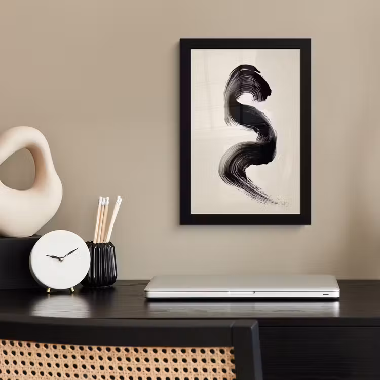 Penseelstreek - Zwart - Minimalistisch fotolijst zwart zonder passe partout klein -sfeer1